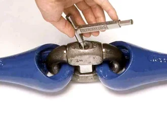 How to use C-Type Quick Release Shackle