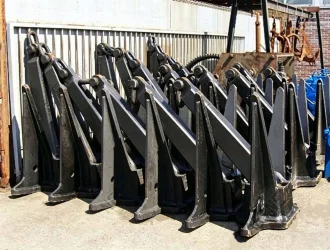 D'Hone type anchor installed in vessel pocket