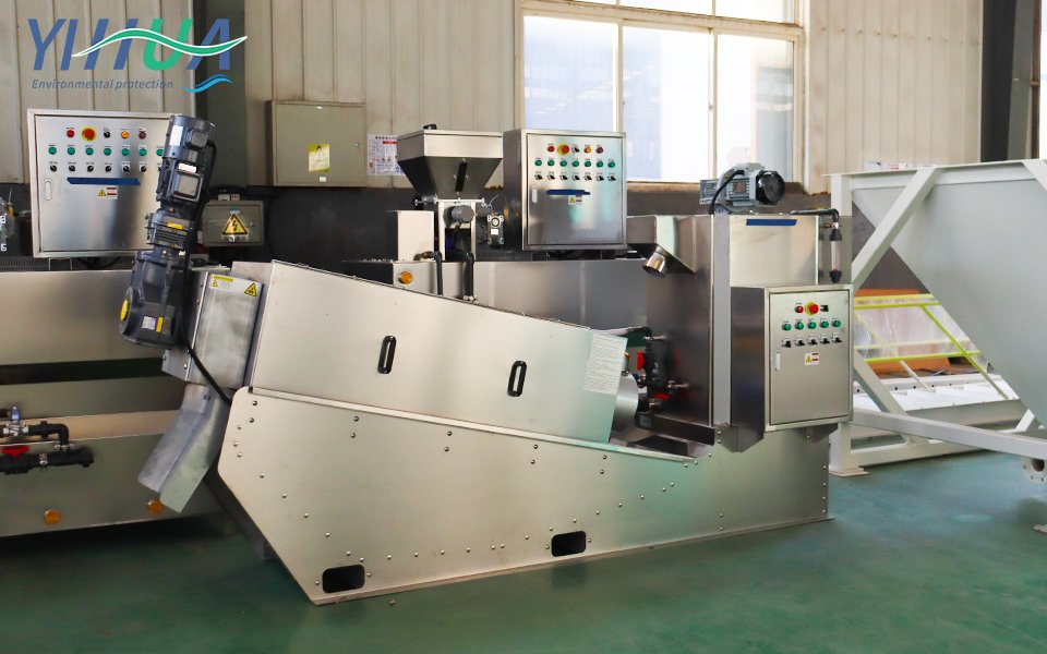 Screw Press Sludge Dewatering Machine