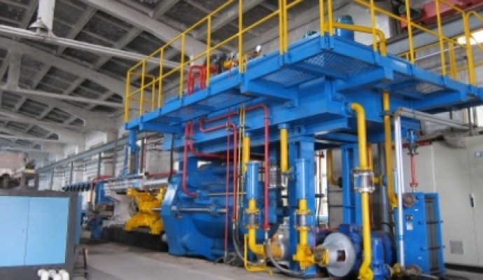 5000 tons hydraulic extruder