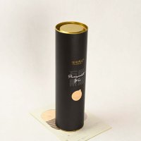 Recyclable cardboard cylinder for spirits