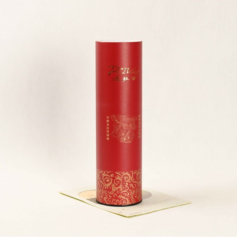 Plastic lid paper canister for spirits and wine packaging