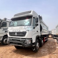 SECOND-HAND DUMP TRUCK