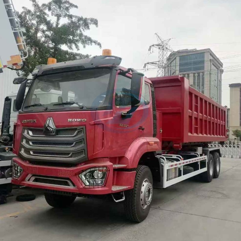China SINOTRUK HOWO NX 6X4 Hook Lift Garbage Truck for Sale