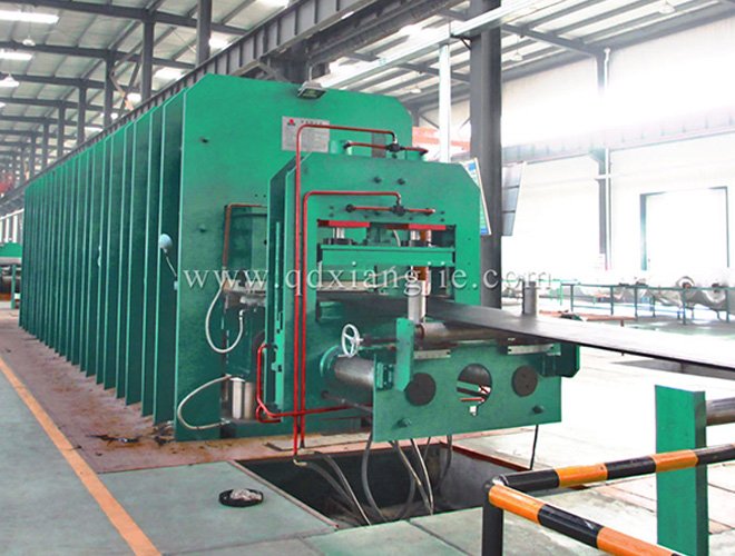 Wire rope conveyor belt vulcanizing machine