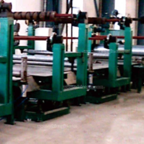 Conveyor belt forming line					