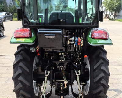Tractor TE504-7
