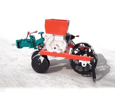 Peanut Seeder-4
