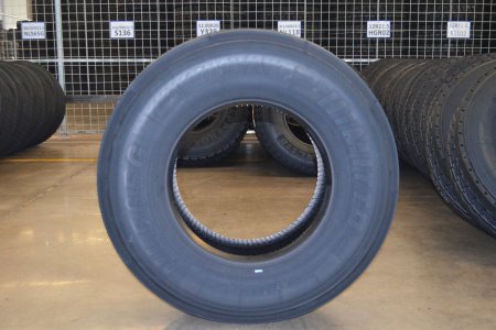 HIMITTO 385/65R22.5 TRUCK TYRES
