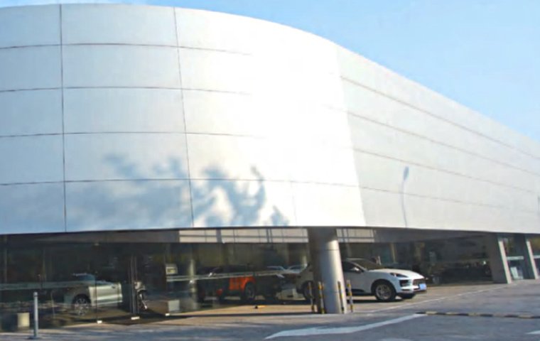 Weifang Porsche 4S Store