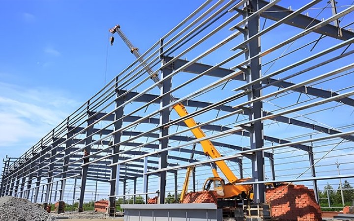 Pre-engineered Steel Factory Buildings: Height and Span