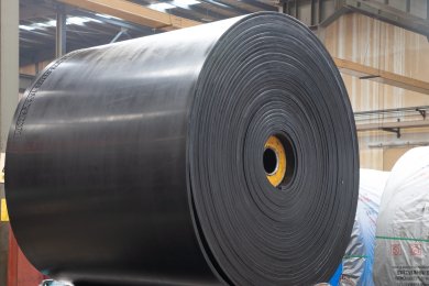 Rubber Conveyor Belt Selection for Efficient Industrial Applications