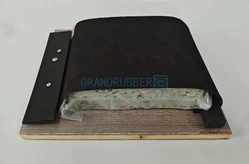 Double-sided textured rubber cow mattress