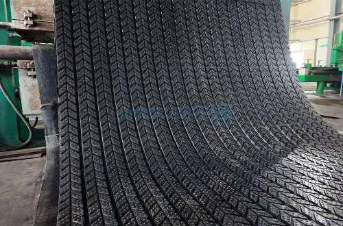 Christmas Tree Rubber Cow Mat
