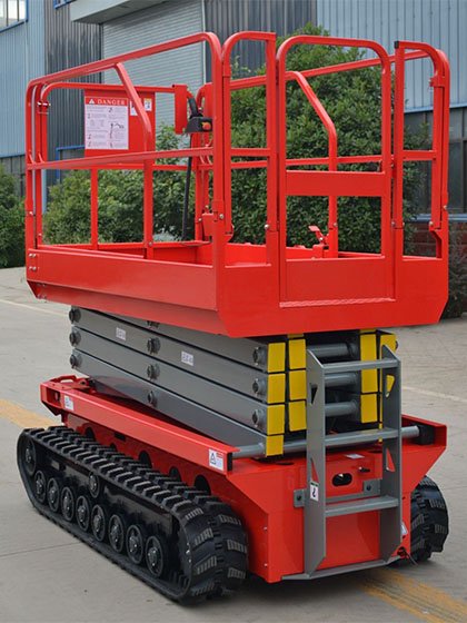 Crawler Scissor Lift