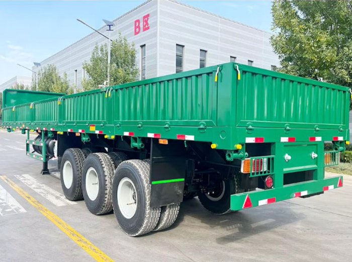 fence type truck trailer 