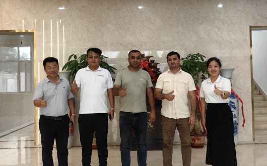 Kazakhstan Customer Visit WOSHENG to Buy semi trailer