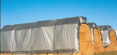 PE tarpaulin and color strip fabric performance characteristics