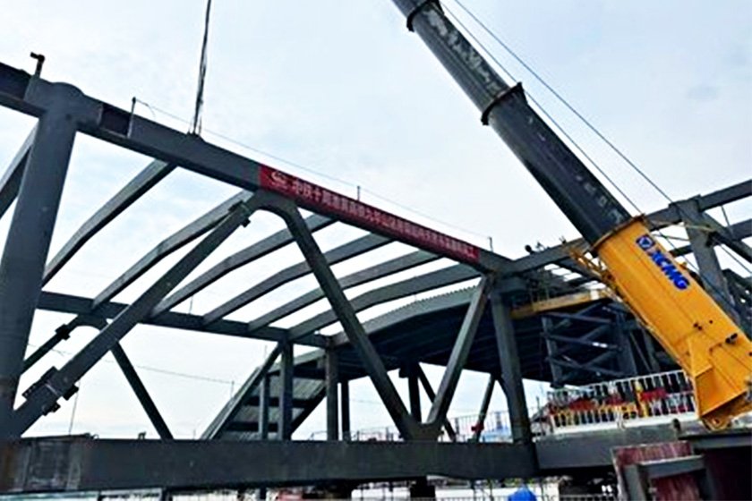 Steel structure bridge