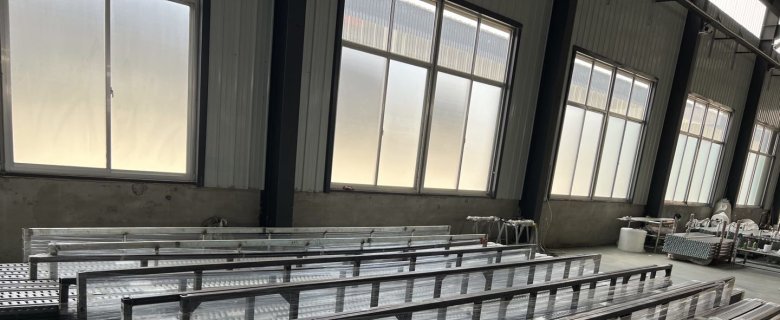 Trailer E track-Quality Analysis