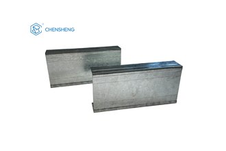 مسار مسمار معدني