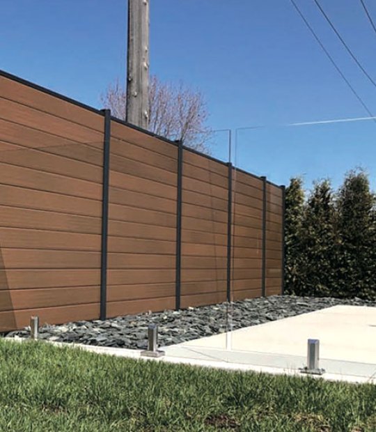 Premium Wood Plastic Composite Fencing