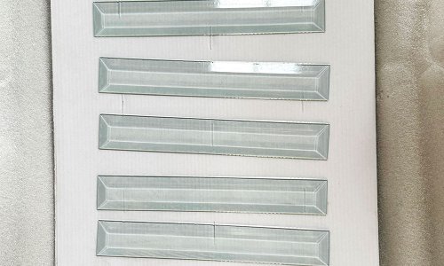 Beveled glass 