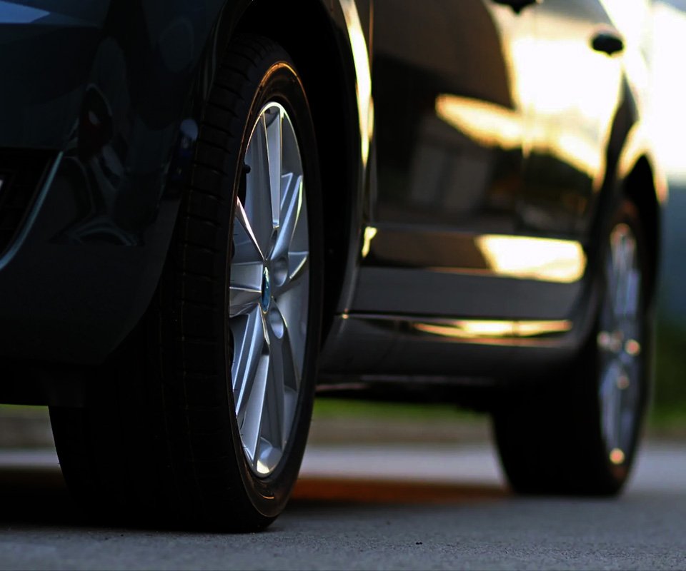 Reinforced Sidewall structure