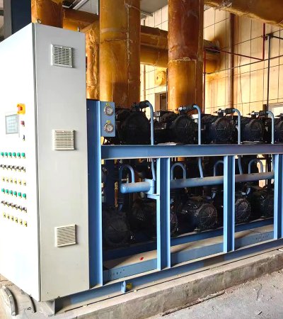 Top Quality Water Cooled Industrial Refrigeration Screw Compressor with Lubricated AC Power