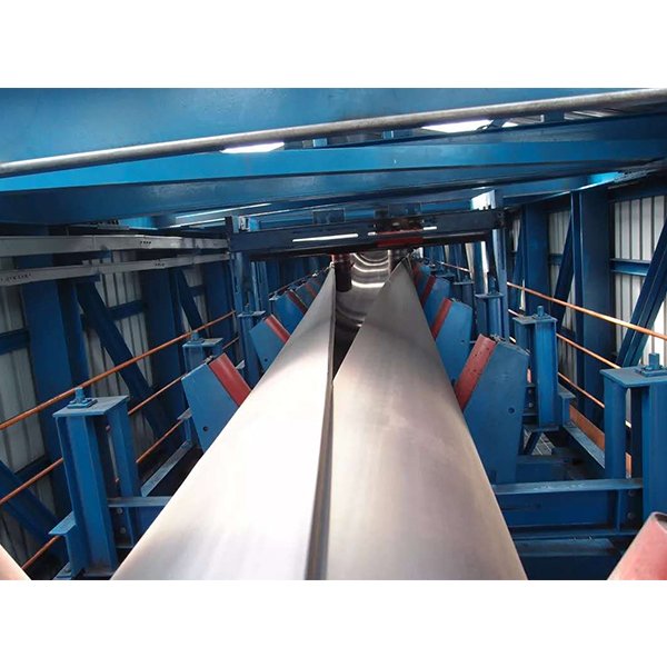 Tubular conveyor belt