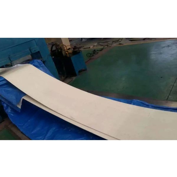 White rubber conveyor belt