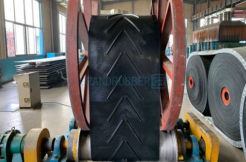 Open V Chevron Conveyor  Belt