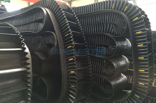 Steep Angle Conveyor Belt