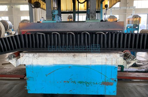 Corrugated Sidewall Conveyor Belting