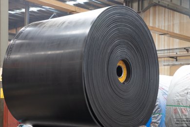 Rubber Conveyor Belt Selection for Efficient Industrial Applications