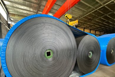 Tough & Durable EP Rubber Conveyor Belts Used for Mining, Food Processing, and Logistics Sectors