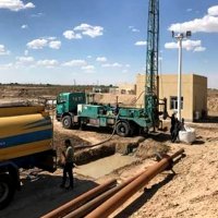 파이프라인 보호에 심층 우물 양극 설치