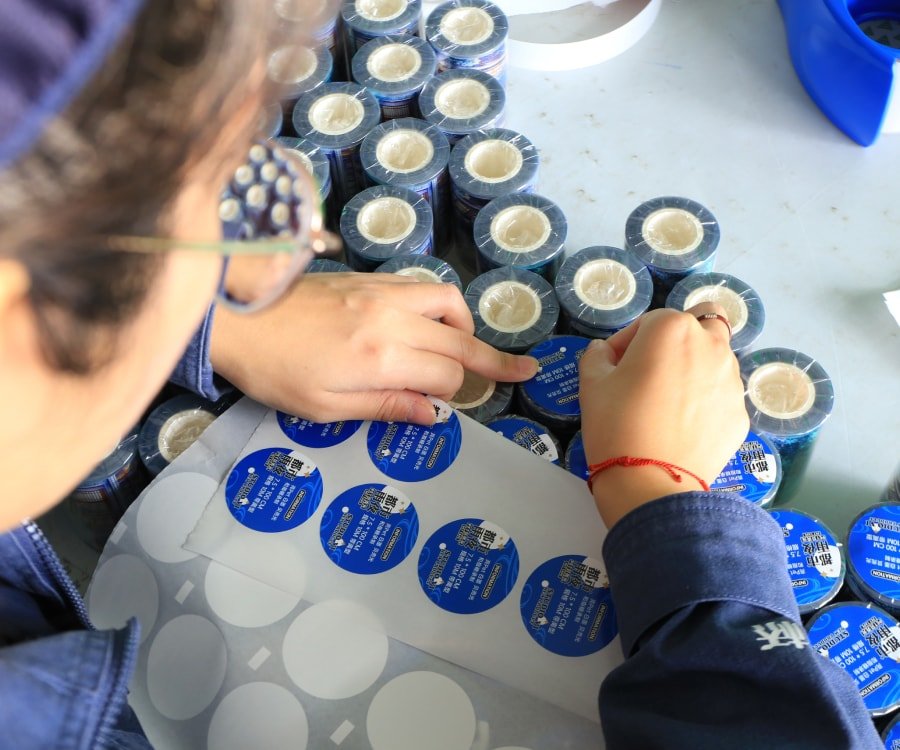 Launching new environmentally friendly materials and leading the new 03