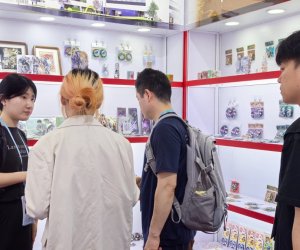 Hercter Showcases at the 137th Canton Fair, Expanding Presence in the Global Cultural and Creative Market