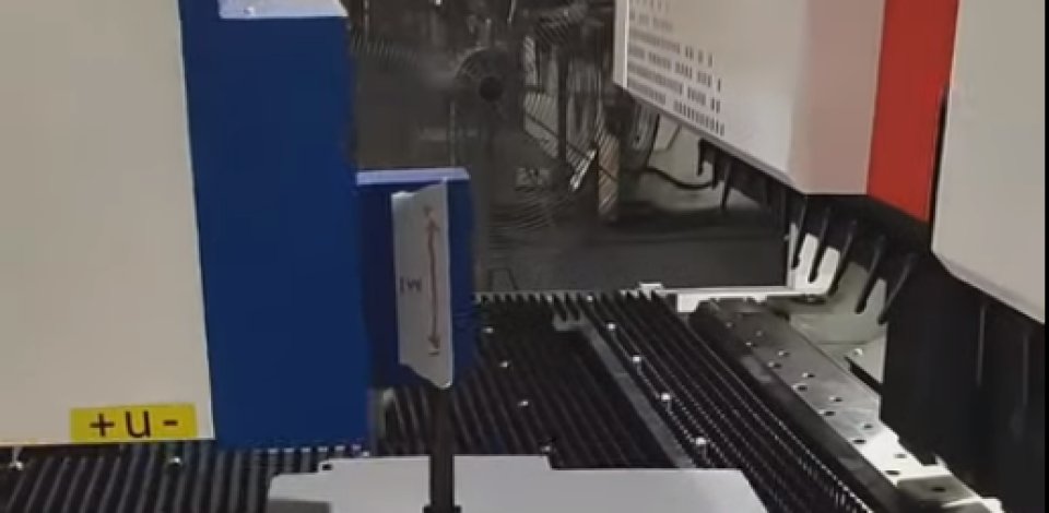 2000mm Panel Bender for Complex Bending of Refrigerator Door