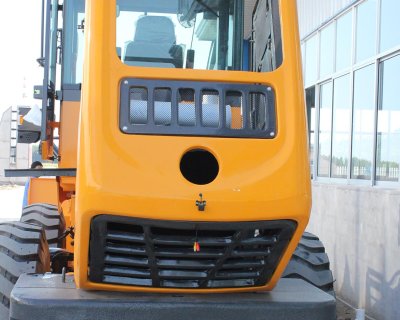 compact wheel loader