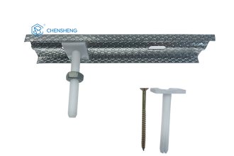 Leveling keel universal metal liner system