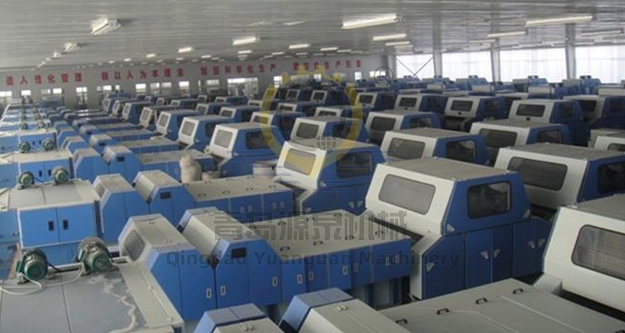 جاء زعيم مجموعة Qinghai Cashmere إلى مصنعنا للتحقيق وشراء المعدات مرة أخرى