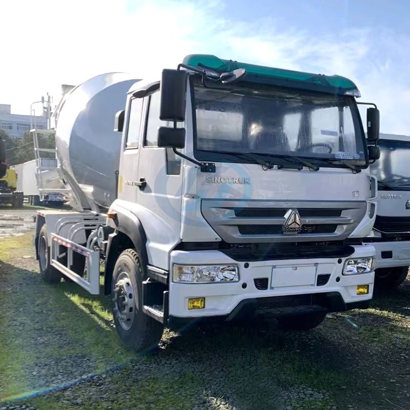 SINOTRUK HOWO H7 4X2 220hp 260hp Concrete Mixer Truck