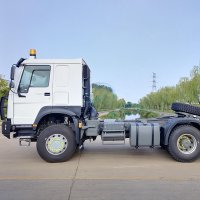 SINOTRUK HOWO-7 6X6 371HP 400HP TRACTOR TRUCK