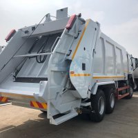SINOTRUK HOWO 6X4 Rear Compression Garbage Truck