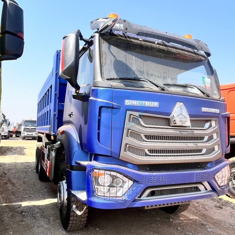 USED DUMP TRUCK