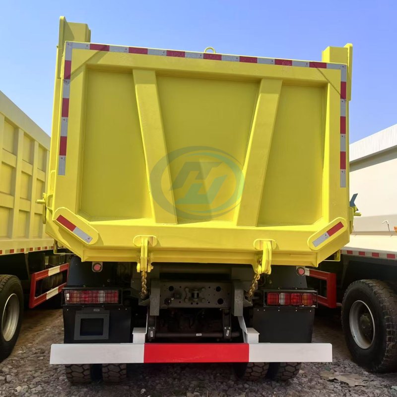 SINOTRUK SITRAK 8X4 440HP 480HP 540HP DUMP TRUCK