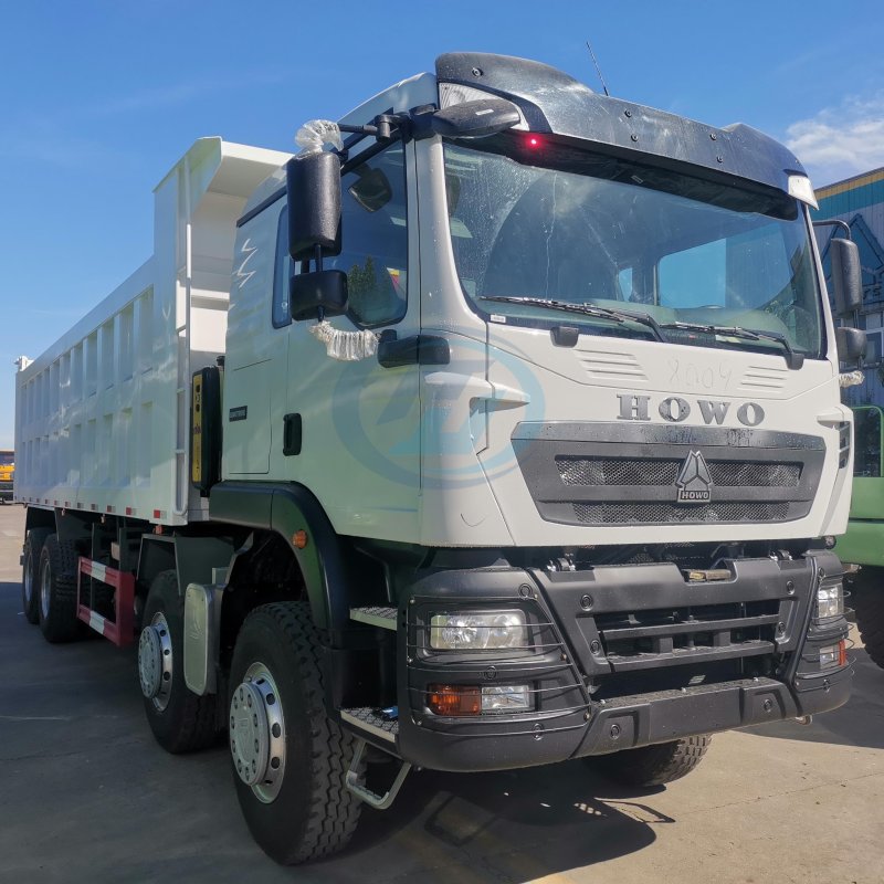 USED DUMPER TRUCK