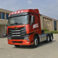HEAVY DUTY TRACTOR TRUCK